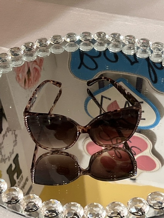 Jimmy Crystal Brown Cat-Eye Sunglasses with Rhinestone Accents main image 9